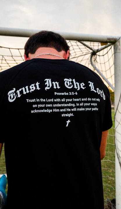 Arc Tee 'Trust In the Lord' - Black