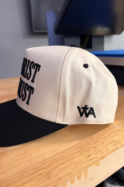 'In Christ We Trust' Trucker Hat - Cream