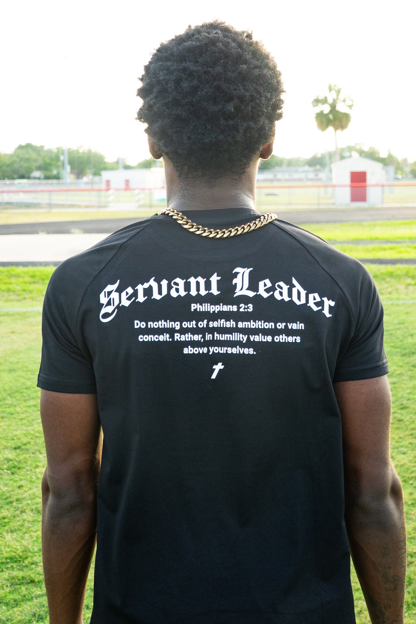 Arc Tee 'Servant Leader' - Black